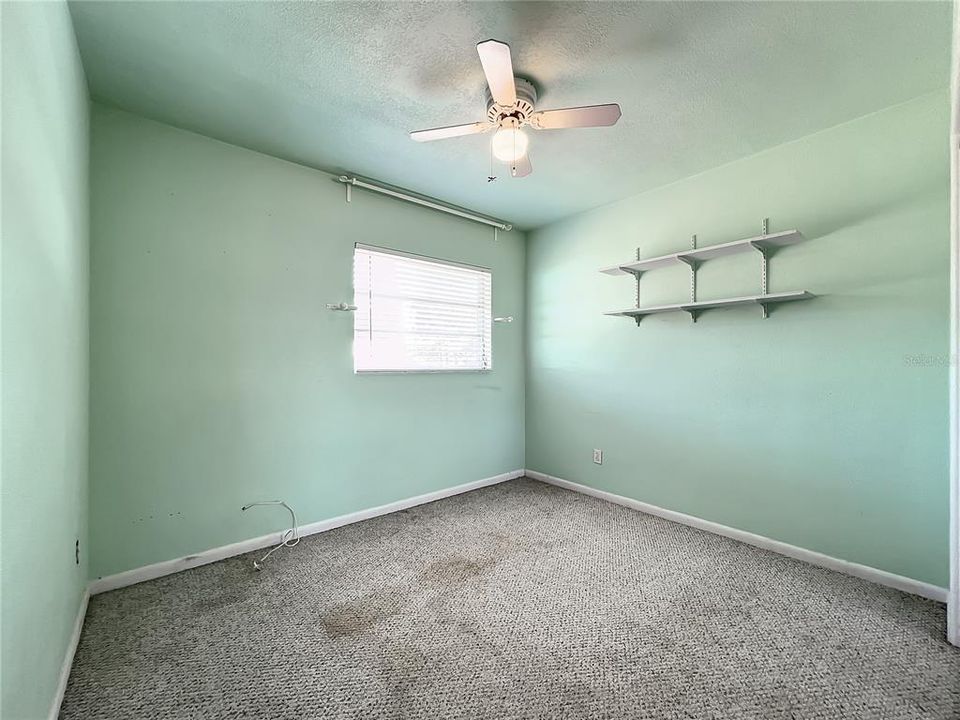 For Sale: $345,000 (4 beds, 2 baths, 1579 Square Feet)