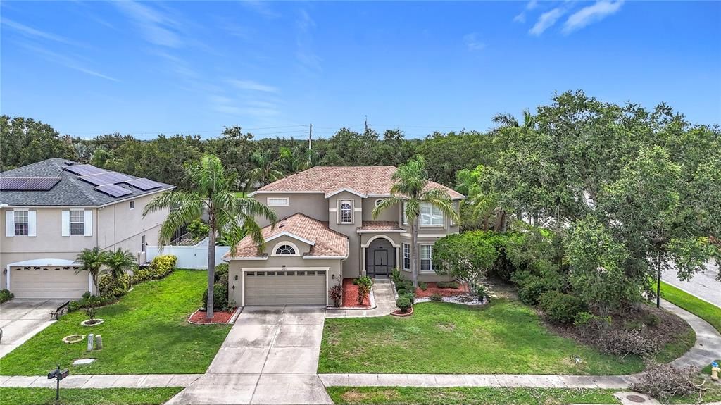 合同活跃: $587,500 (5 贝兹, 3 浴室, 2863 平方英尺)