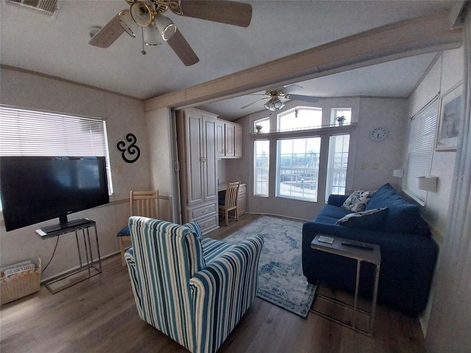 В аренду: $2,000 (1 спален, 1 ванн, 480 Квадратных фут)