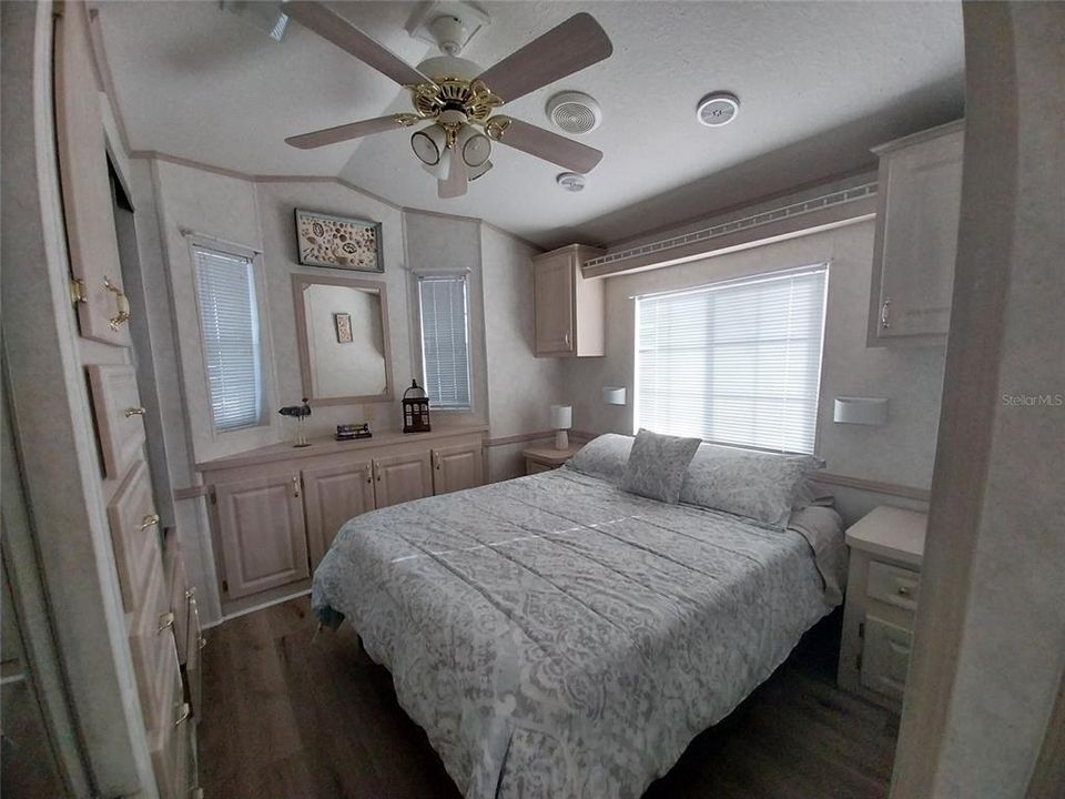 В аренду: $2,000 (1 спален, 1 ванн, 480 Квадратных фут)