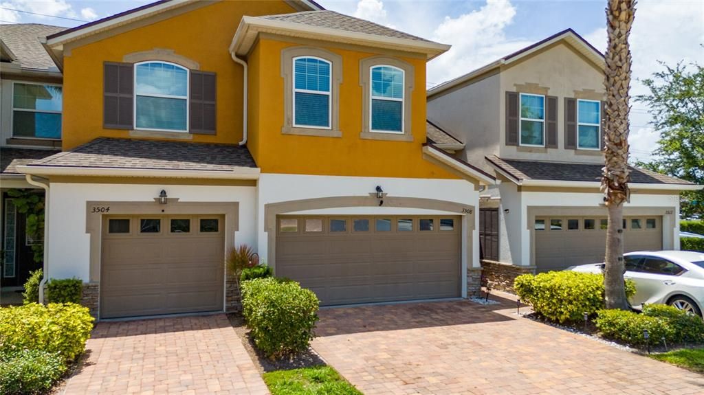 Active With Contract: $359,000 (3 beds, 2 baths, 1668 Square Feet)