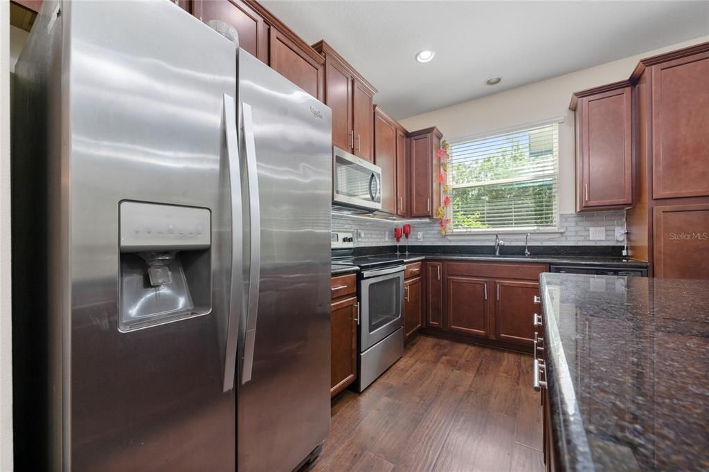 Active With Contract: $359,000 (3 beds, 2 baths, 1668 Square Feet)