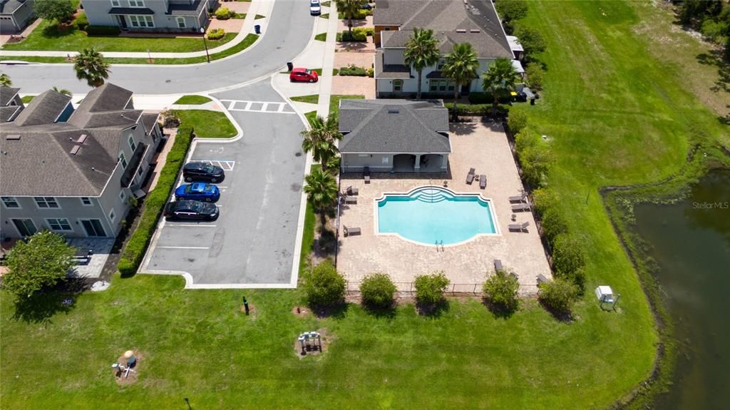 Active With Contract: $359,000 (3 beds, 2 baths, 1668 Square Feet)