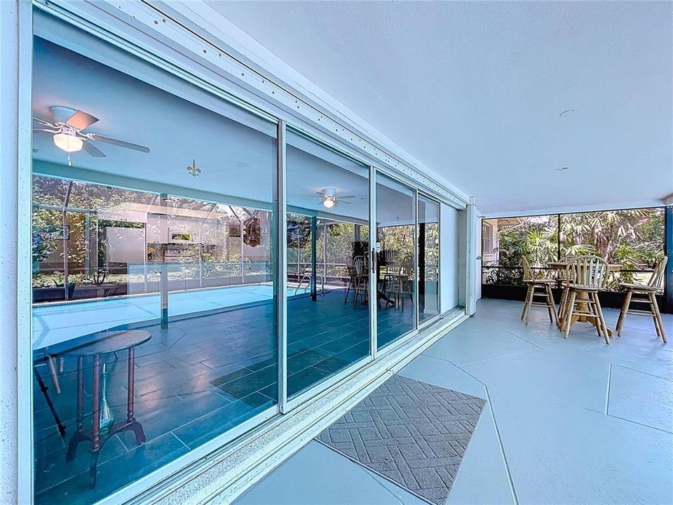 Active With Contract: $925,000 (5 beds, 4 baths, 2624 Square Feet)