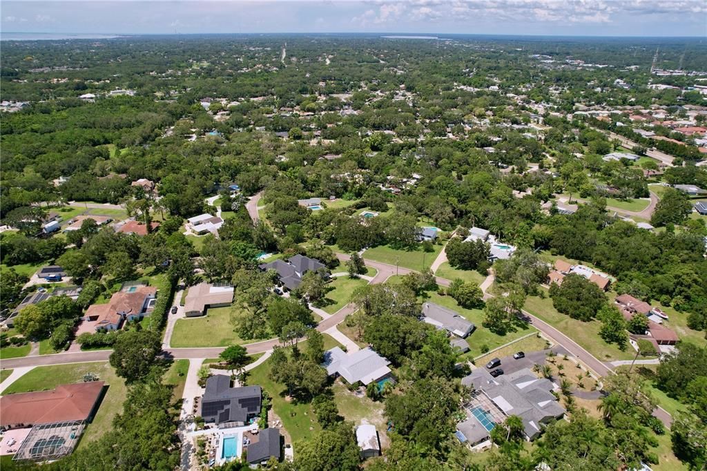 Active With Contract: $925,000 (5 beds, 4 baths, 2624 Square Feet)