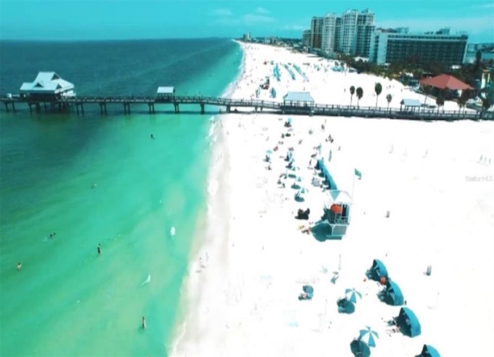 Active With Contract: $925,000 (5 beds, 4 baths, 2624 Square Feet)