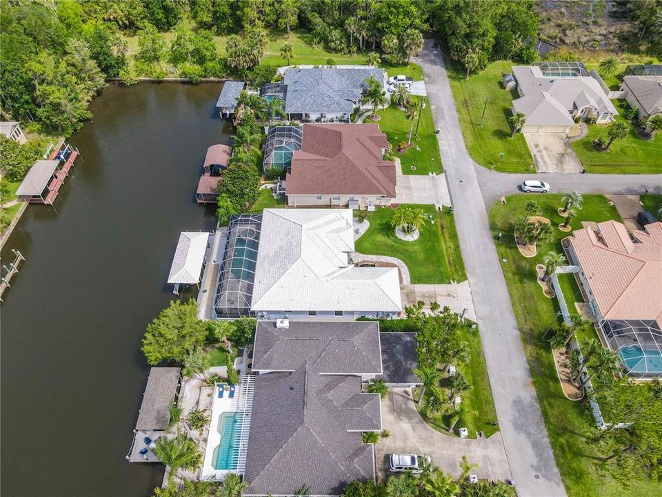 Activo con contrato: $850,000 (4 camas, 2 baños, 2661 Pies cuadrados)