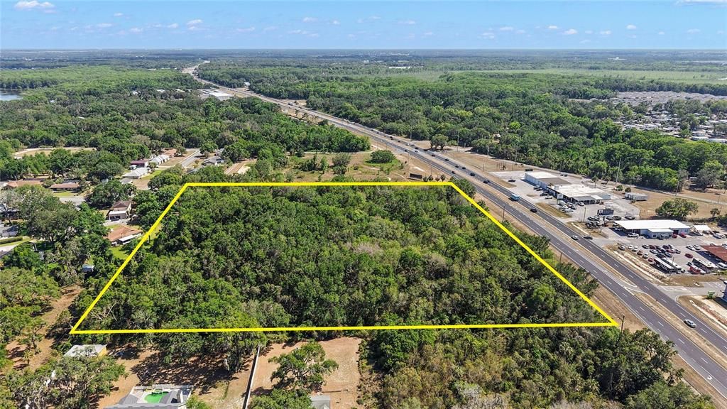 合同活跃: $949,000 (8.35 acres)