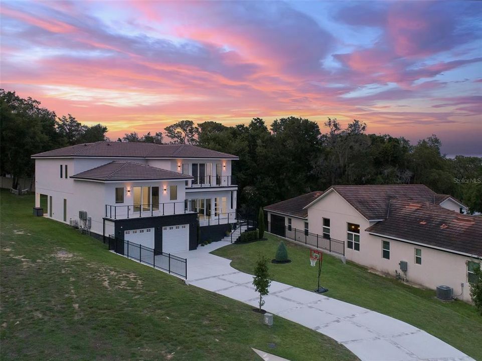 待售: $1,490,000 (5 贝兹, 5 浴室, 3859 平方英尺)