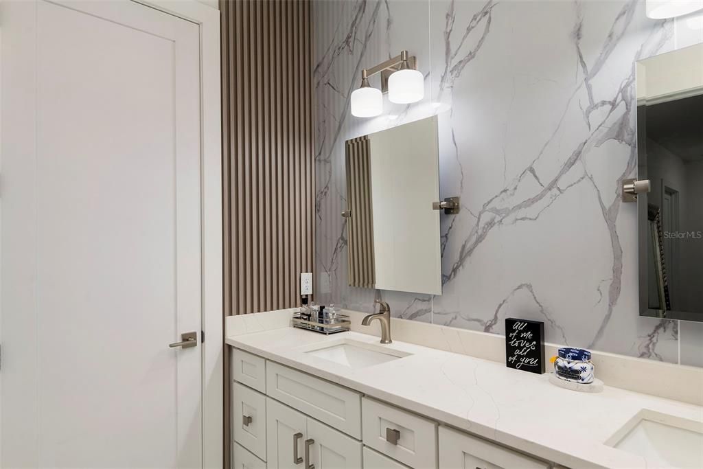 待售: $1,490,000 (5 贝兹, 5 浴室, 3859 平方英尺)