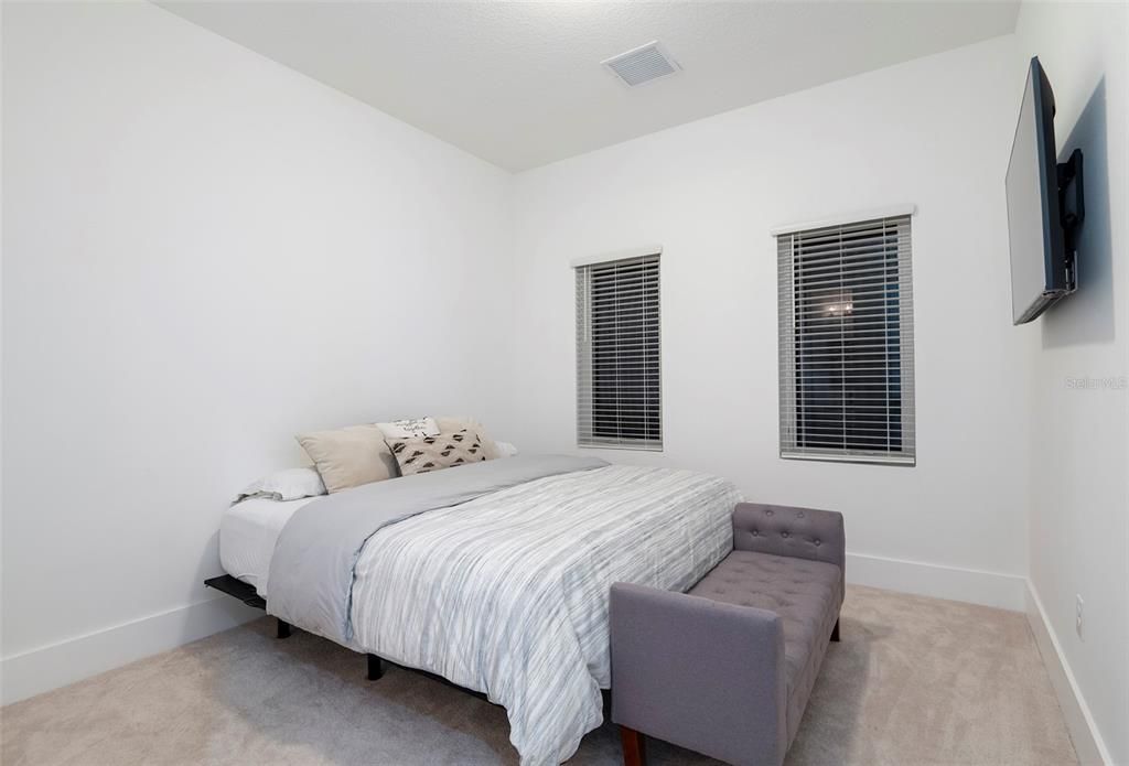 待售: $1,490,000 (5 贝兹, 5 浴室, 3859 平方英尺)