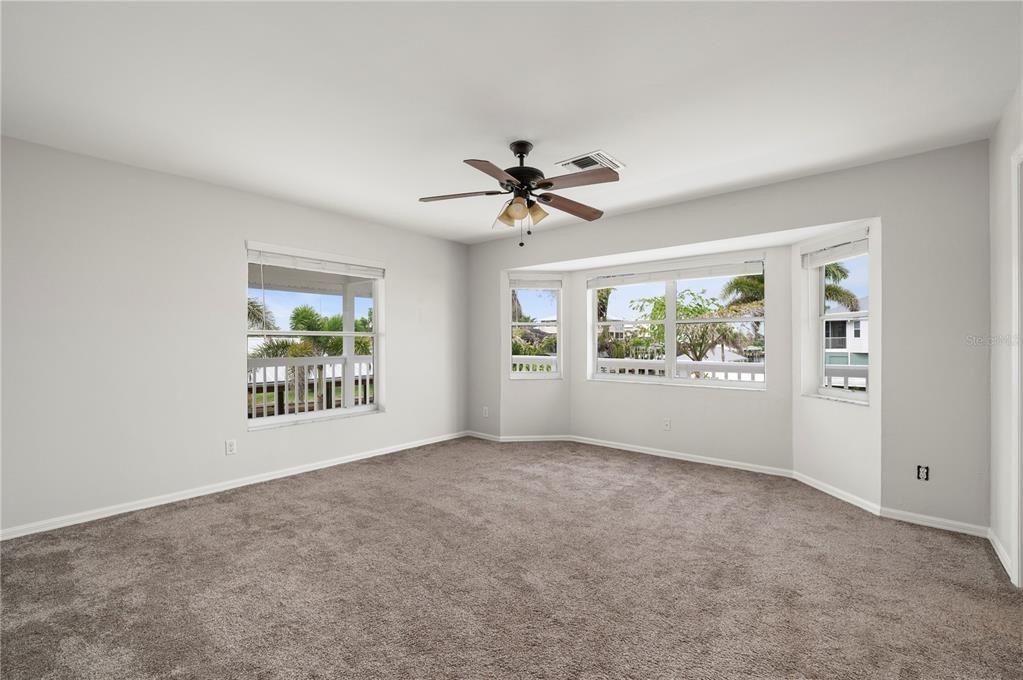 For Sale: $795,000 (3 beds, 3 baths, 2406 Square Feet)