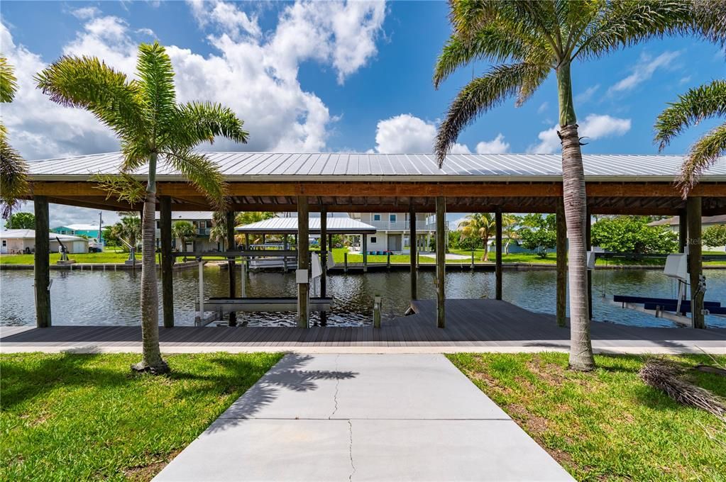 For Sale: $795,000 (3 beds, 3 baths, 2406 Square Feet)