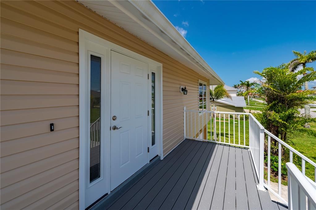 For Sale: $795,000 (3 beds, 3 baths, 2406 Square Feet)