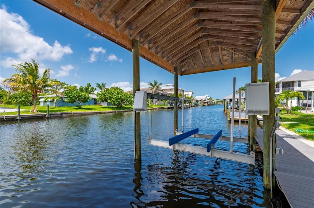 For Sale: $795,000 (3 beds, 3 baths, 2406 Square Feet)