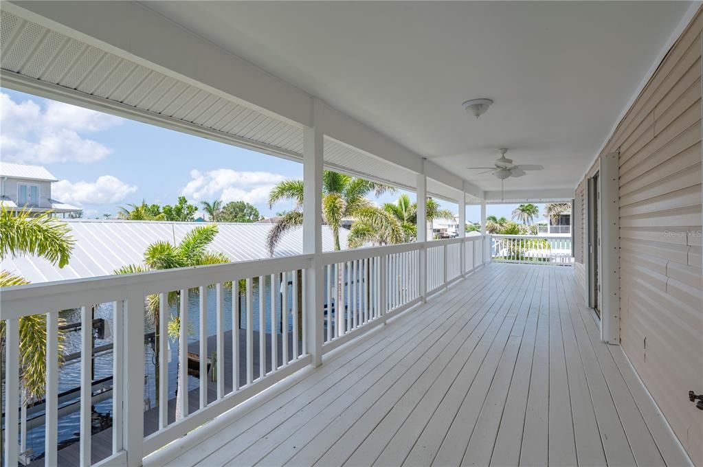 For Sale: $795,000 (3 beds, 3 baths, 2406 Square Feet)