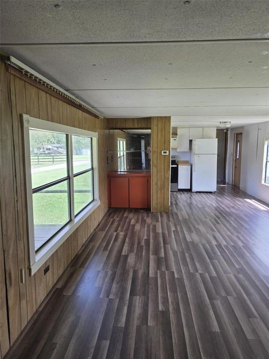 На продажу: $675,000 (3 спален, 2 ванн, 3360 Квадратных фут)