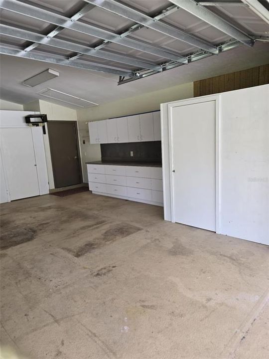 На продажу: $675,000 (3 спален, 2 ванн, 3360 Квадратных фут)