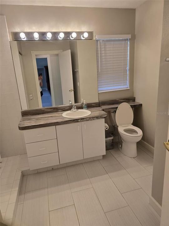 На продажу: $675,000 (3 спален, 2 ванн, 3360 Квадратных фут)