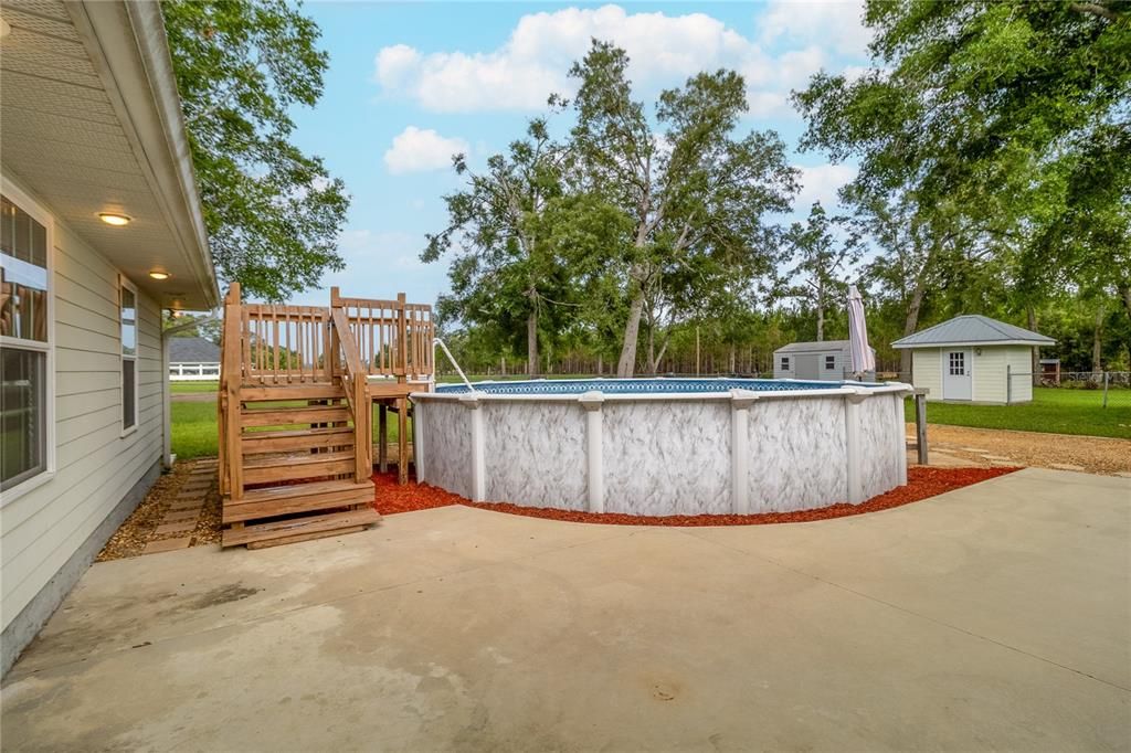 Active With Contract: $475,000 (5 beds, 4 baths, 3210 Square Feet)