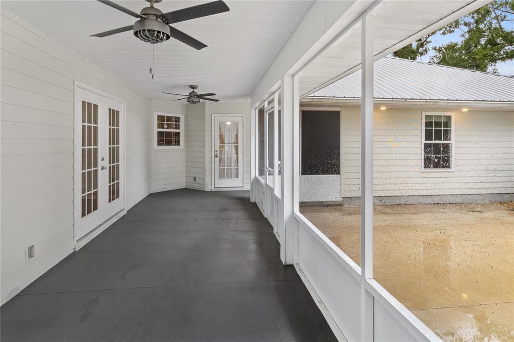 Active With Contract: $475,000 (5 beds, 4 baths, 3210 Square Feet)