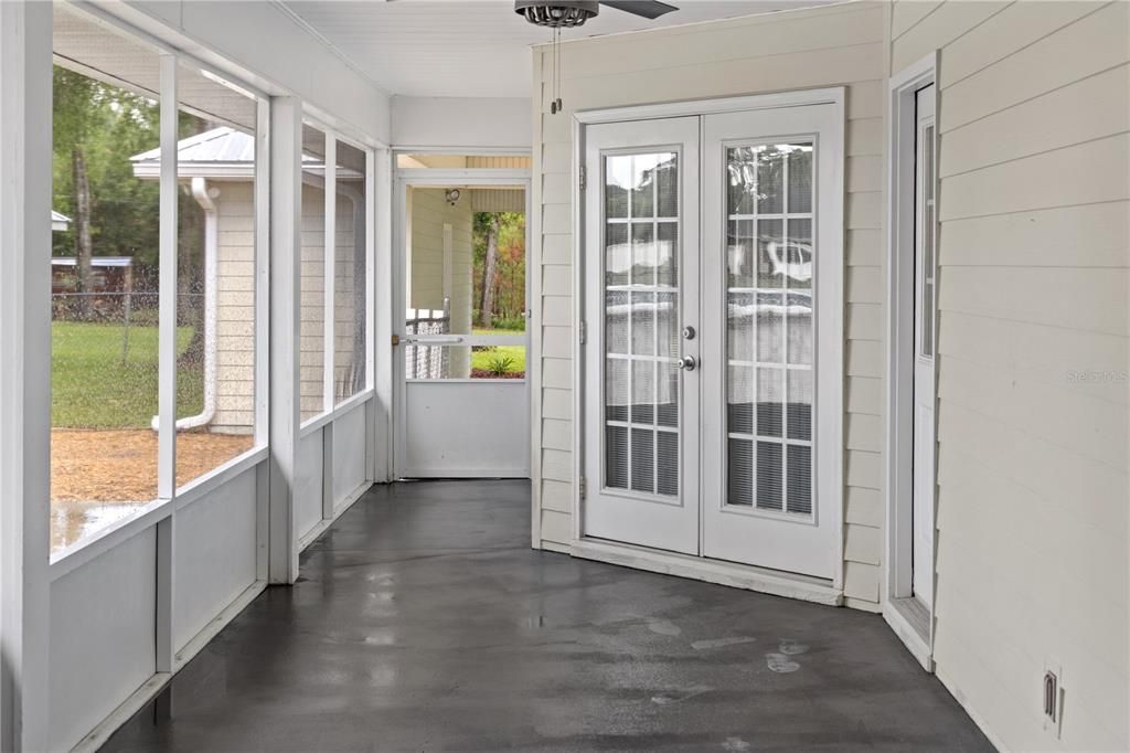 Active With Contract: $475,000 (5 beds, 4 baths, 3210 Square Feet)