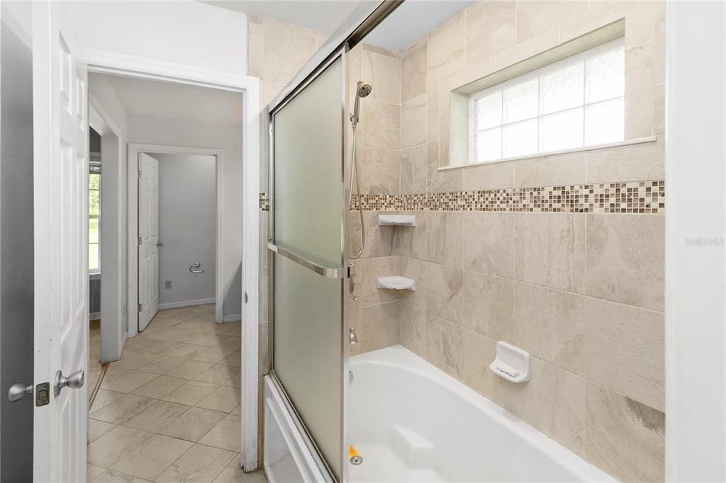 Active With Contract: $475,000 (5 beds, 4 baths, 3210 Square Feet)