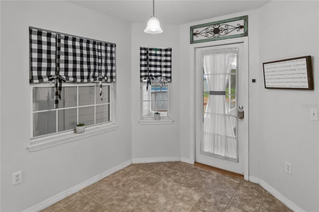 Active With Contract: $475,000 (5 beds, 4 baths, 3210 Square Feet)