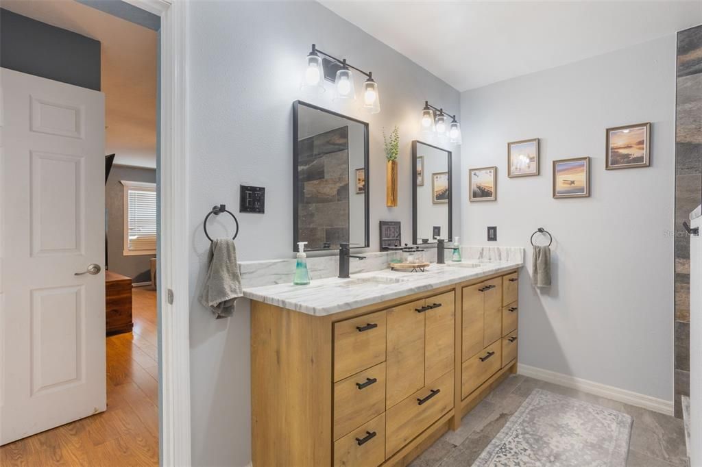 For Sale: $615,000 (3 beds, 2 baths, 2315 Square Feet)