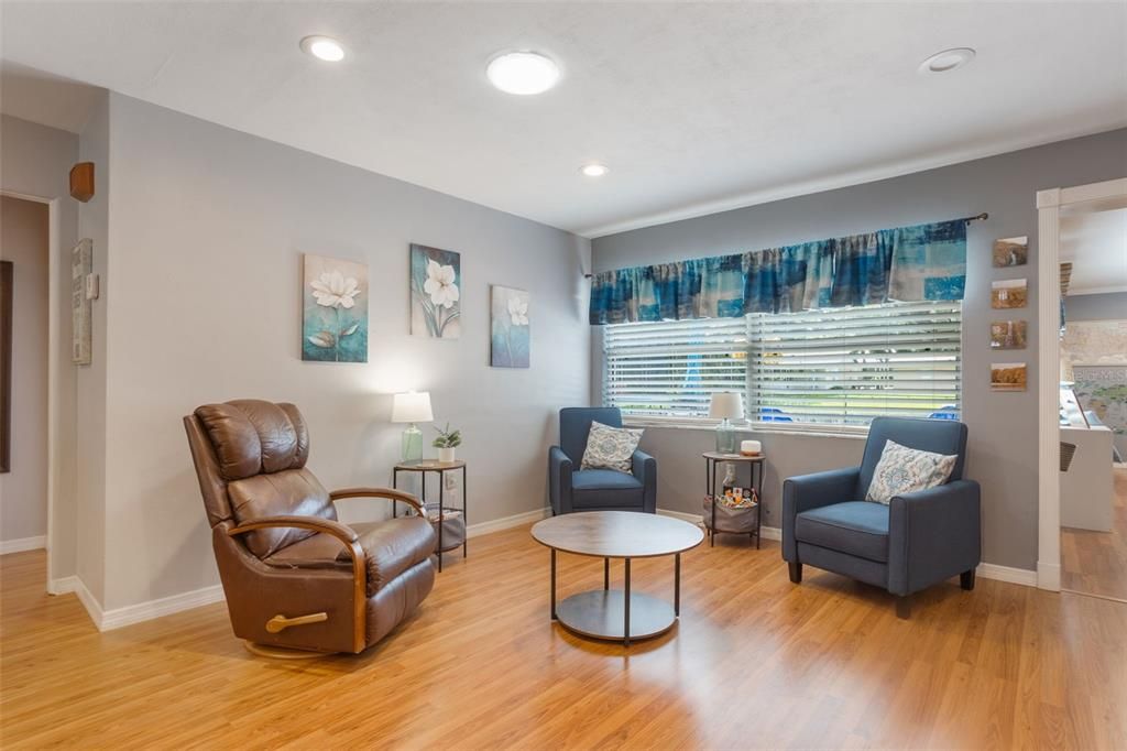 For Sale: $615,000 (3 beds, 2 baths, 2315 Square Feet)