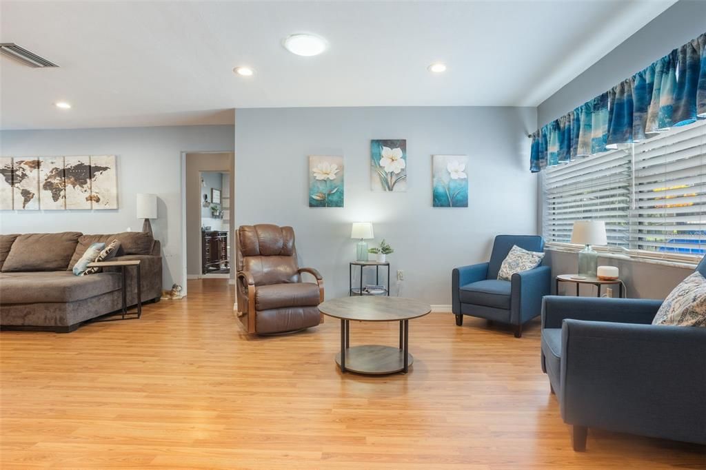 For Sale: $615,000 (3 beds, 2 baths, 2315 Square Feet)