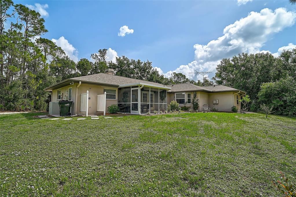 Active With Contract: $524,000 (2 beds, 2 baths, 1536 Square Feet)