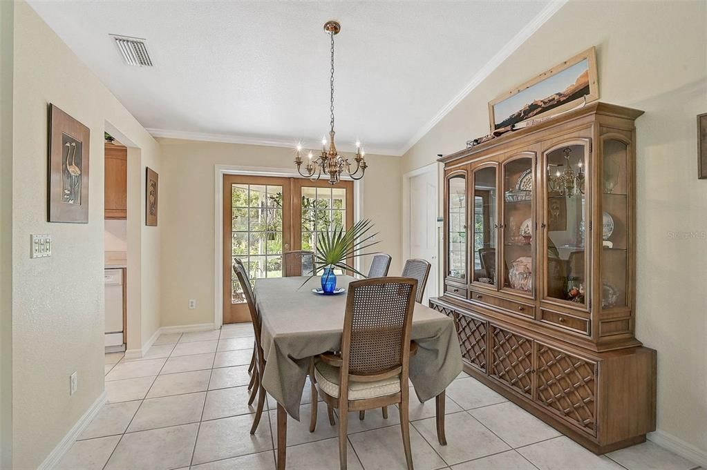 Active With Contract: $524,000 (2 beds, 2 baths, 1536 Square Feet)