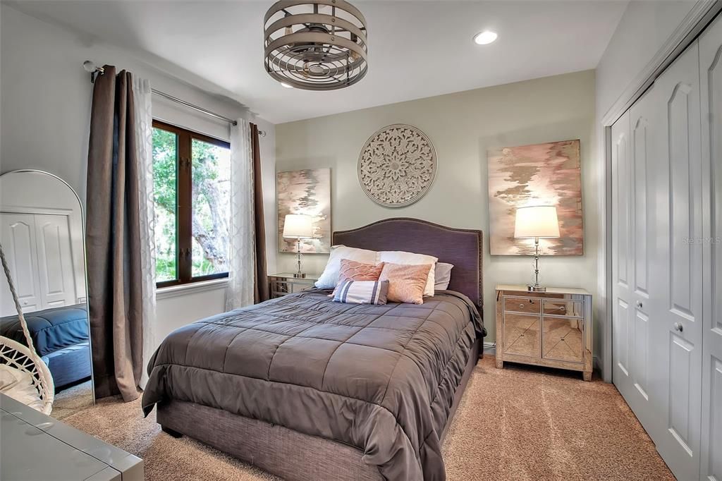 待售: $1,150,000 (3 贝兹, 2 浴室, 2905 平方英尺)