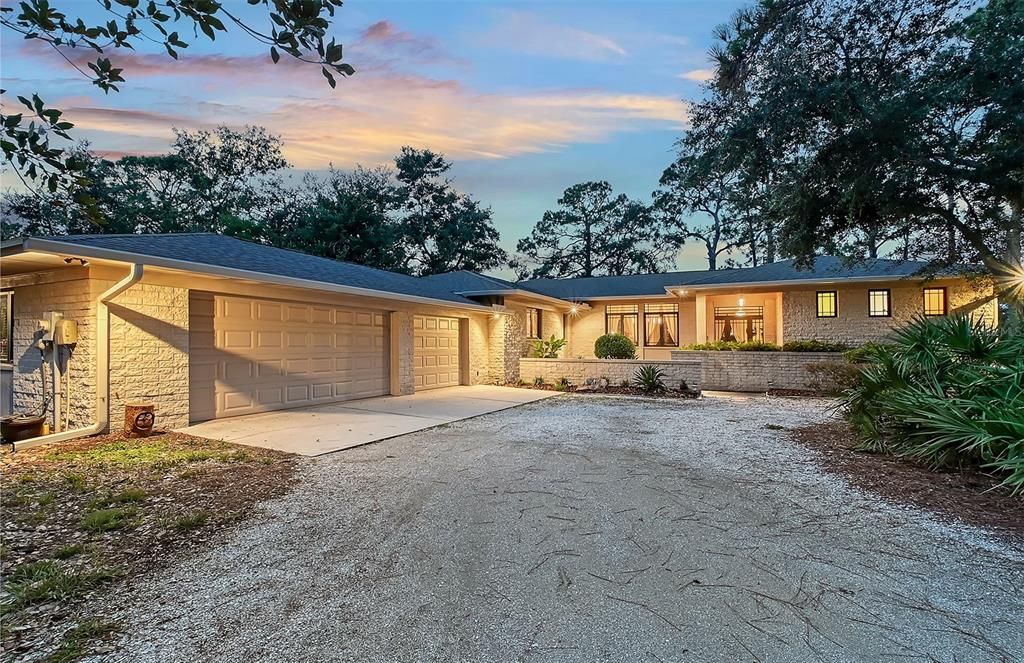 待售: $1,150,000 (3 贝兹, 2 浴室, 2905 平方英尺)