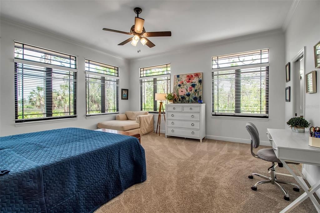 待售: $1,150,000 (3 贝兹, 2 浴室, 2905 平方英尺)