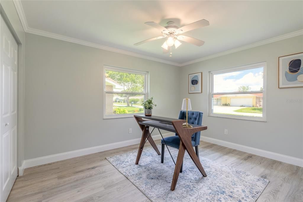 Active With Contract: $334,900 (3 beds, 2 baths, 1751 Square Feet)