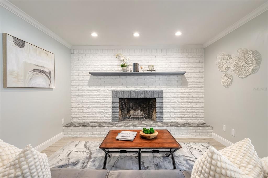 Active With Contract: $334,900 (3 beds, 2 baths, 1751 Square Feet)