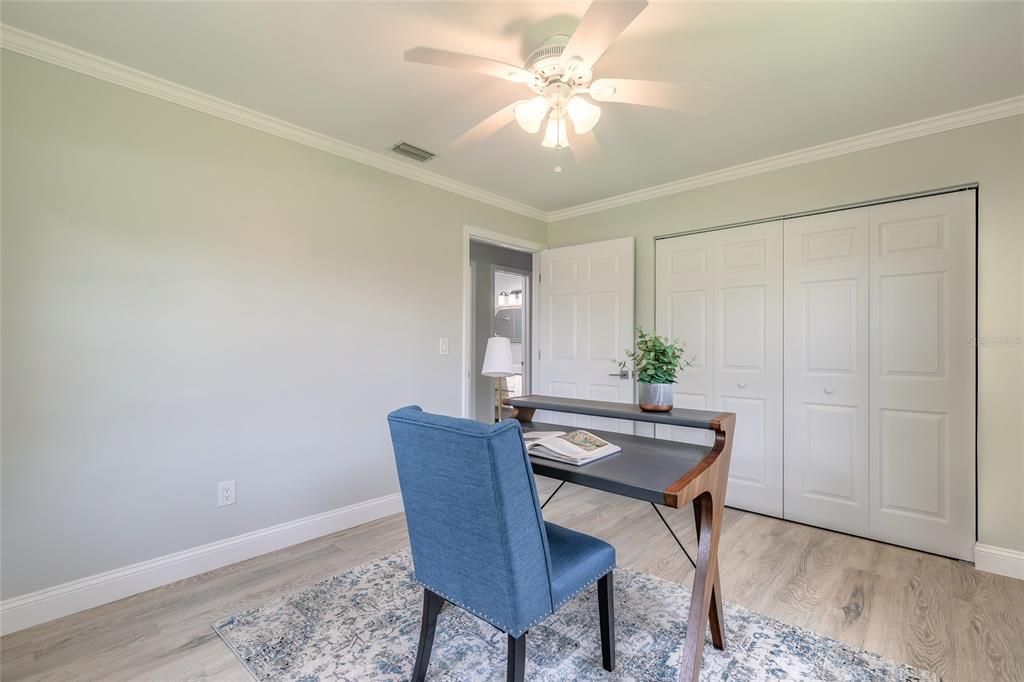 Active With Contract: $334,900 (3 beds, 2 baths, 1751 Square Feet)