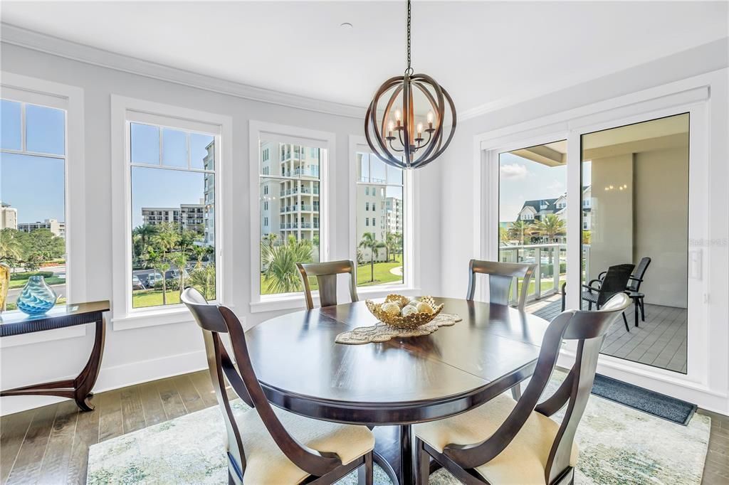 Activo con contrato: $1,179,000 (2 camas, 2 baños, 1724 Pies cuadrados)