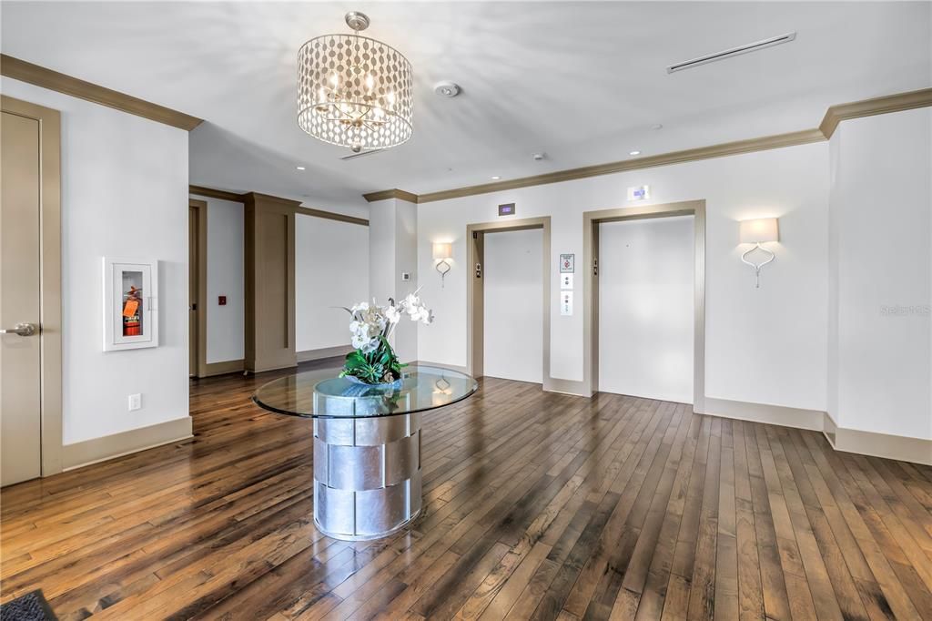 Activo con contrato: $1,179,000 (2 camas, 2 baños, 1724 Pies cuadrados)