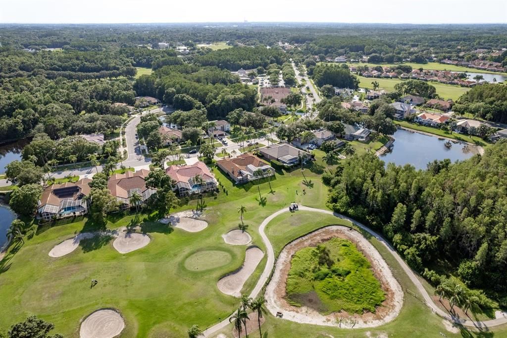 Activo con contrato: $899,900 (5 camas, 4 baños, 4006 Pies cuadrados)