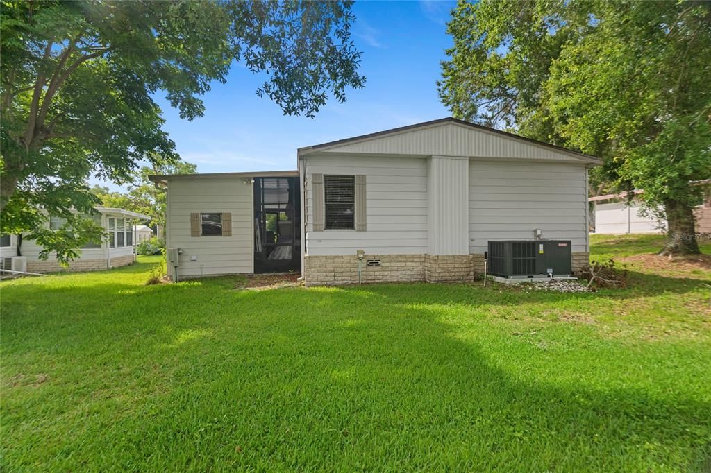 На продажу: $176,900 (2 спален, 2 ванн, 1442 Квадратных фут)