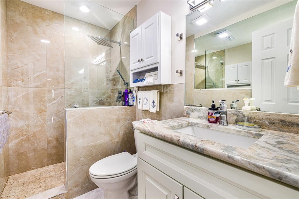 For Sale: $550,000 (3 beds, 3 baths, 2263 Square Feet)