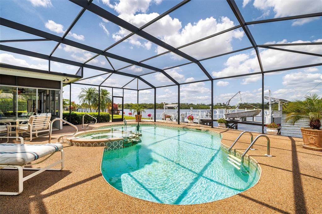 For Sale: $550,000 (3 beds, 3 baths, 2263 Square Feet)