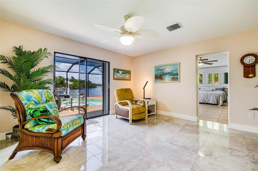 For Sale: $550,000 (3 beds, 3 baths, 2263 Square Feet)