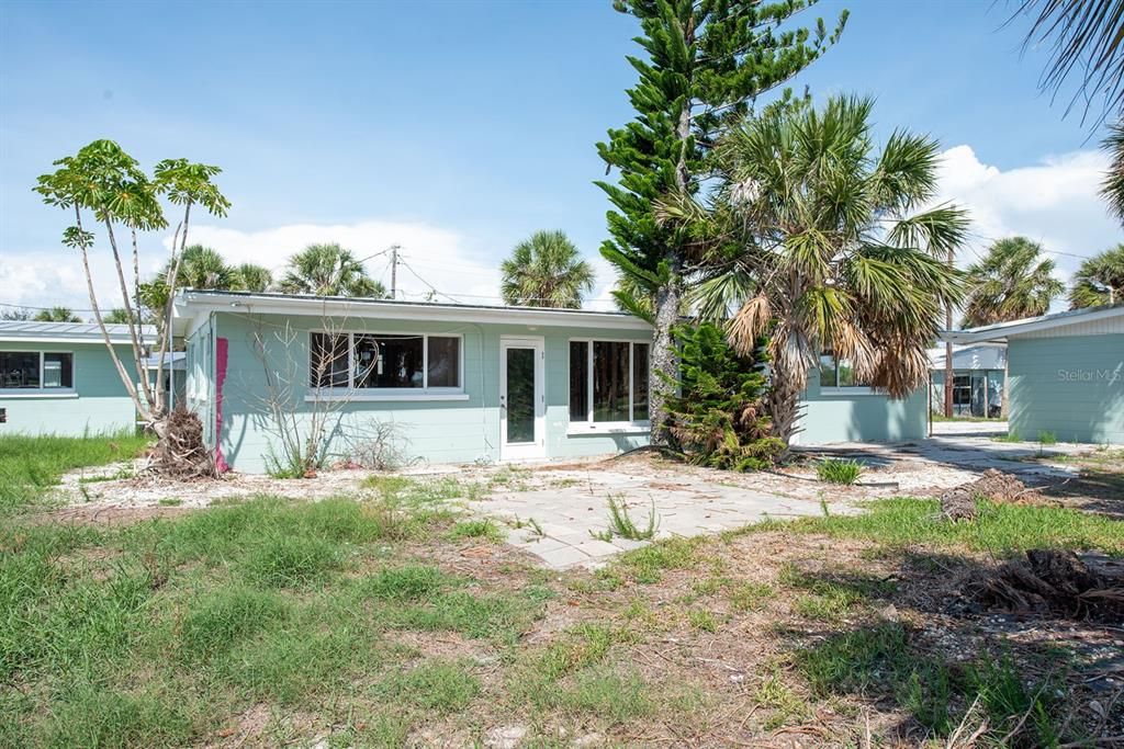 Active With Contract: $1,500,000 (13 beds, 0 baths, 4544 Square Feet)