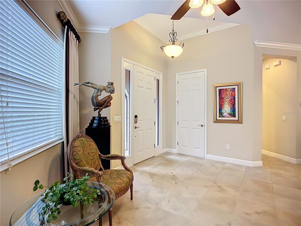 待售: $350,000 (2 贝兹, 2 浴室, 1984 平方英尺)