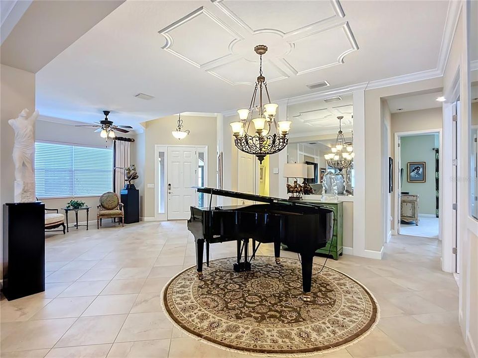 待售: $350,000 (2 贝兹, 2 浴室, 1984 平方英尺)