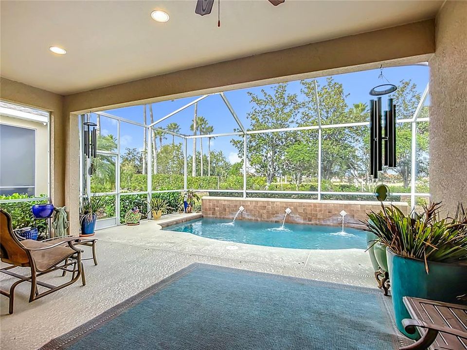 待售: $350,000 (2 贝兹, 2 浴室, 1984 平方英尺)